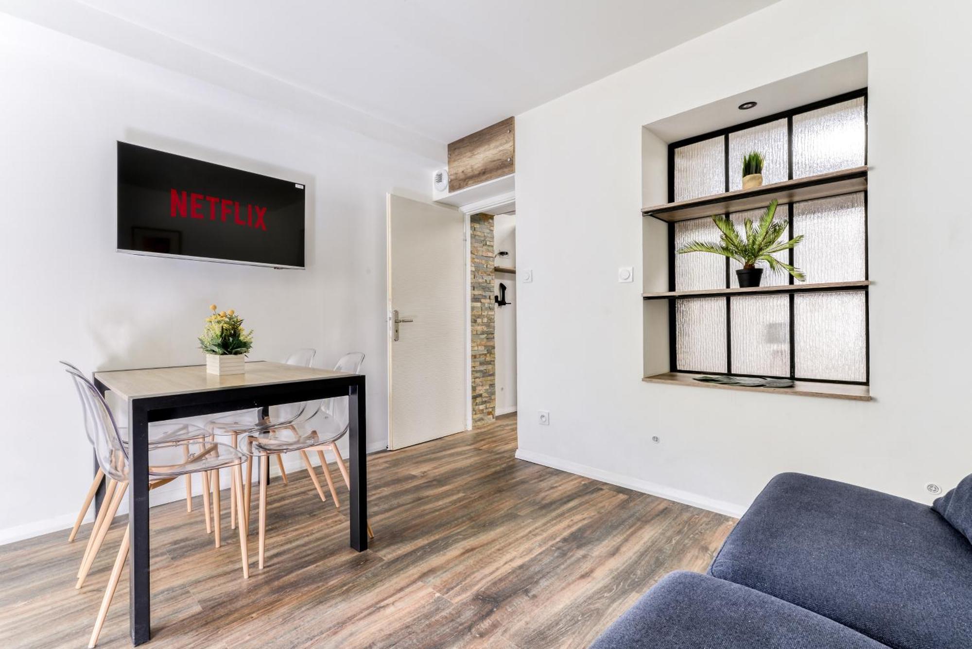 Cote Palais Avec Climatisation - Fibre & Netflix - Spacieux En Rez-De-Chaussee Carcassonne Luaran gambar
