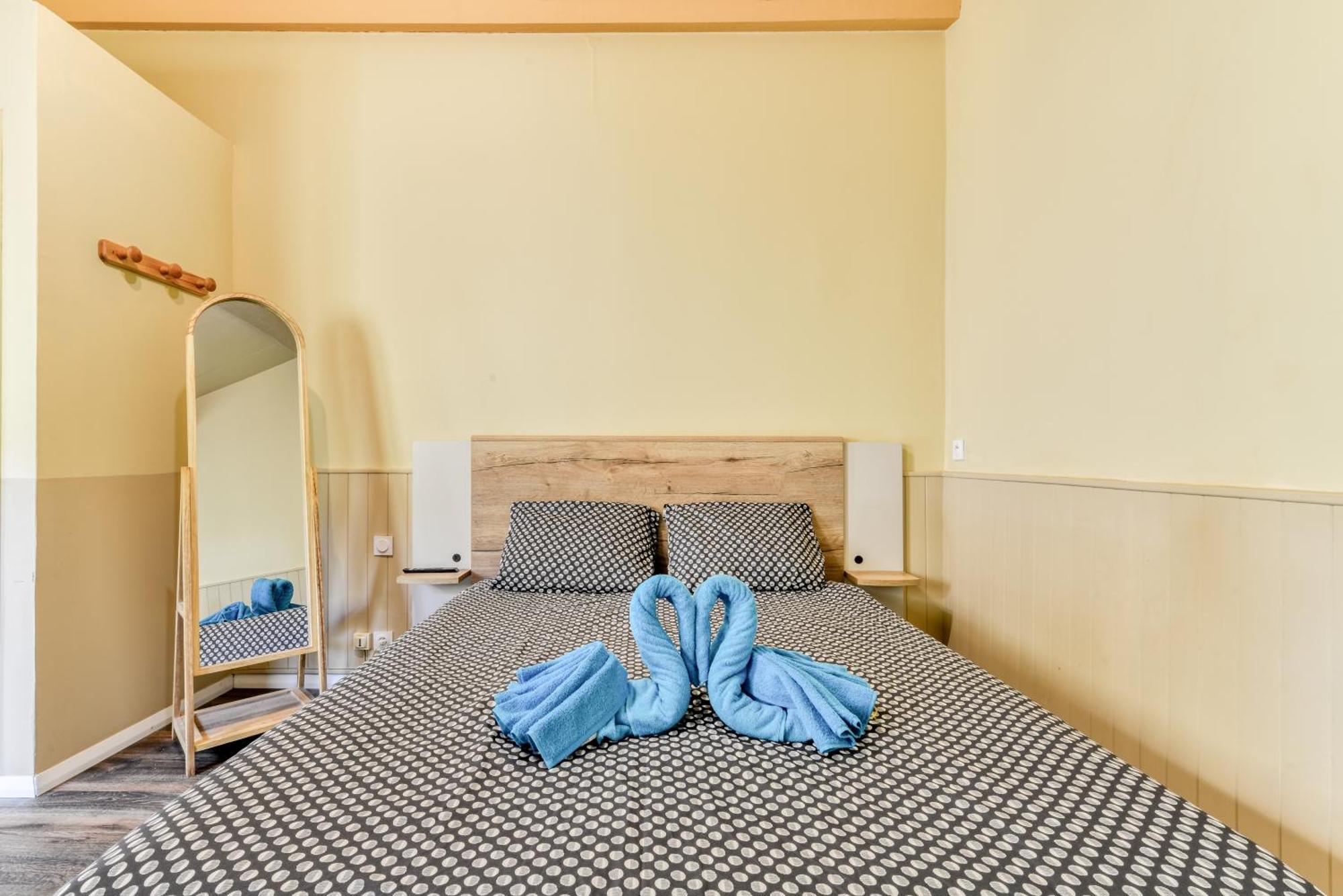 Cote Palais Avec Climatisation - Fibre & Netflix - Spacieux En Rez-De-Chaussee Carcassonne Luaran gambar